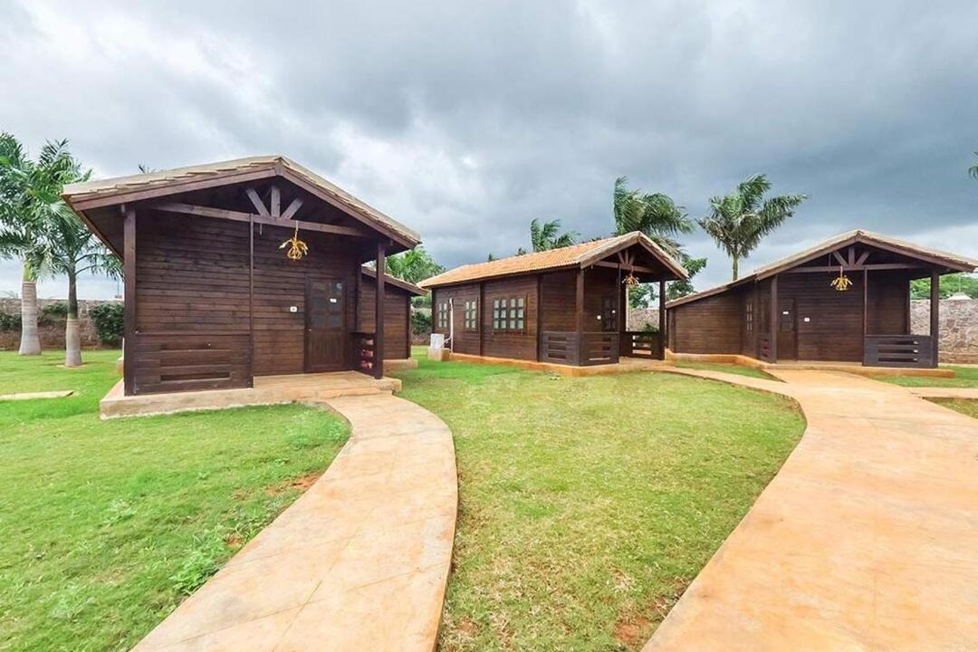 Krishna Heritage Resort Бадамі Екстер'єр фото